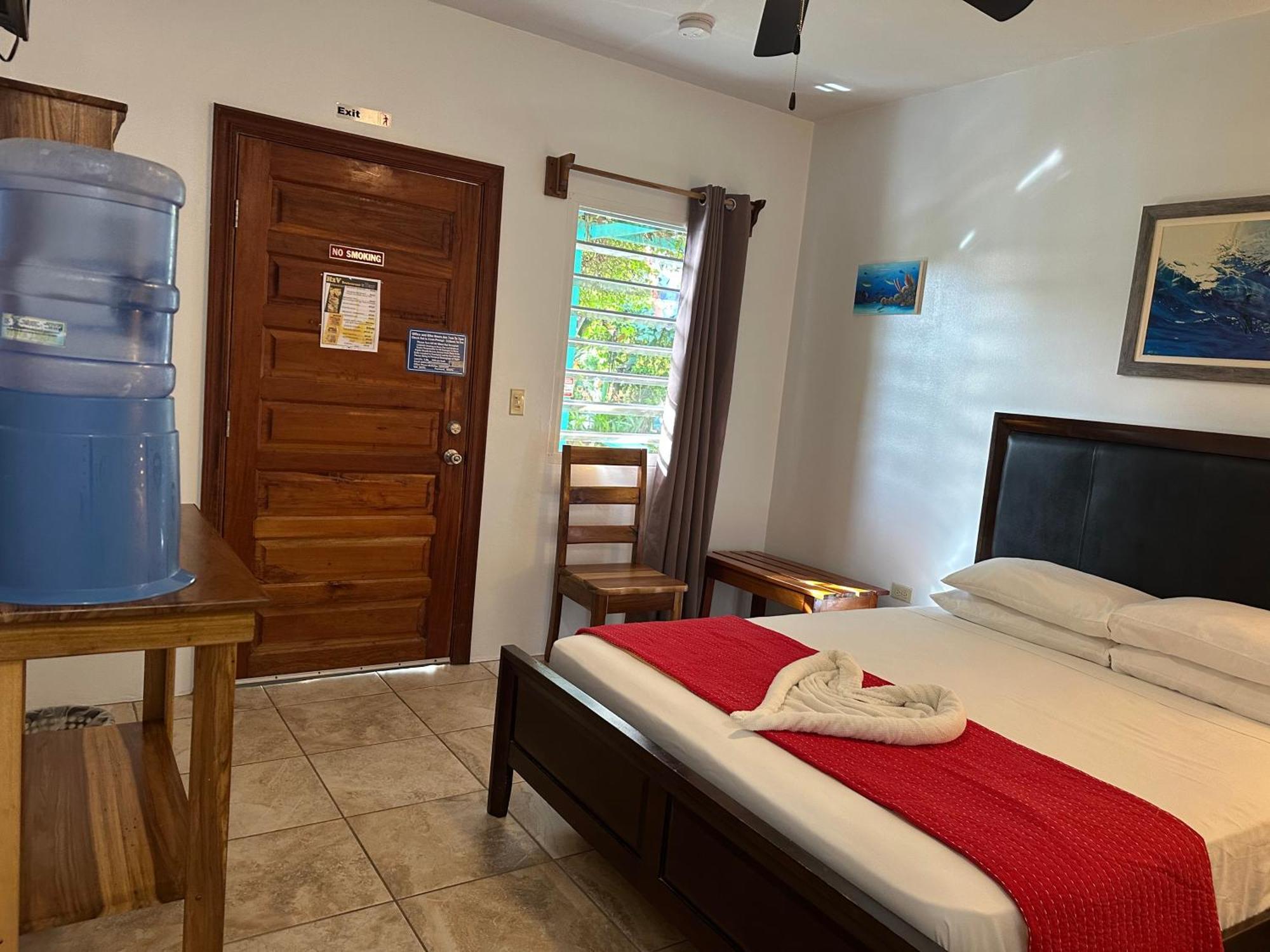 All Seasons Belize Hopkins Ngoại thất bức ảnh