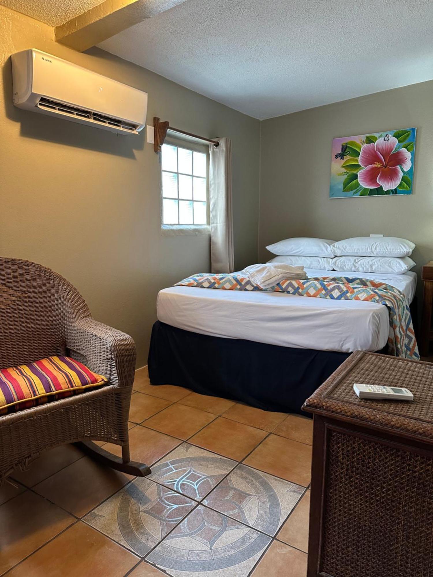 All Seasons Belize Hopkins Phòng bức ảnh
